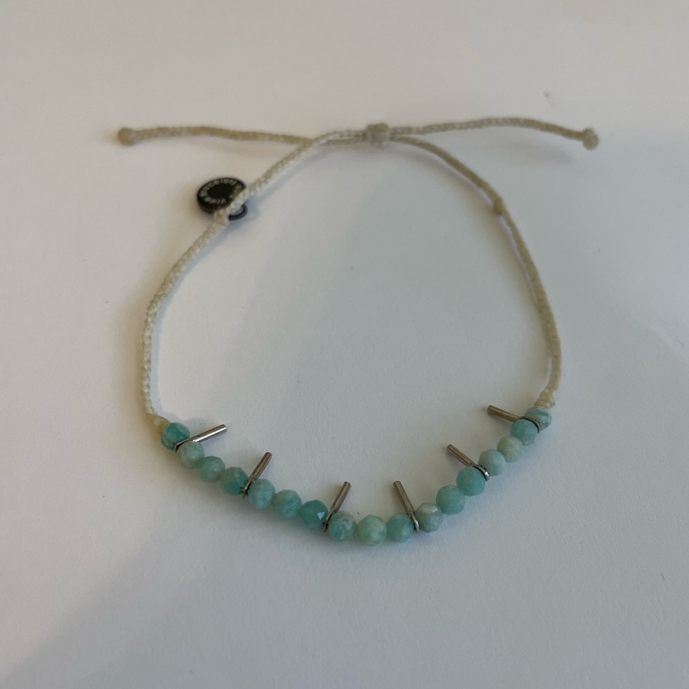 Turquoise beaded pura vida bracelet